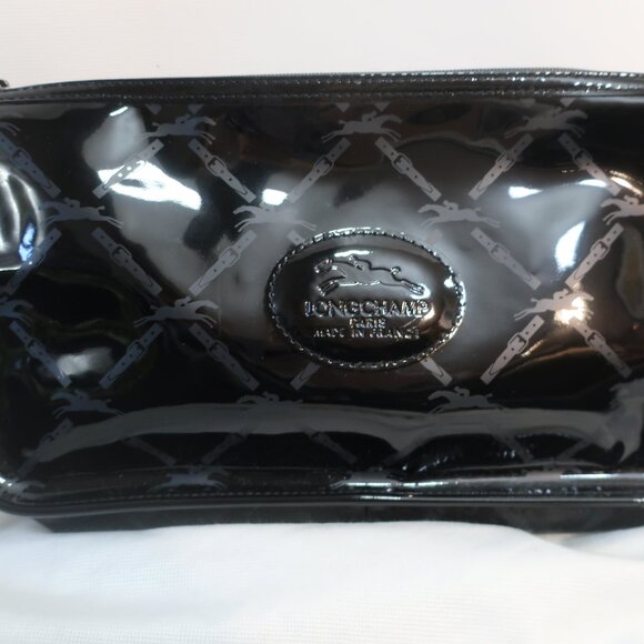 Womens Longchamp Black Patent Leather Monogram Logo Zip Clutch Handbag - Picture 2 of 13